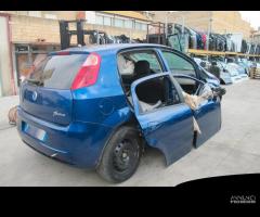 Ricambi usati per FIAT GRANDE PUNTO 1.2 B 2006 - 6