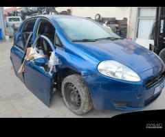 Ricambi usati per FIAT GRANDE PUNTO 1.2 B 2006 - 8