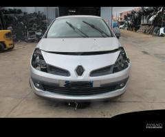 Ricambi usati per RENAULT CLIO 1.5 DCI 2007