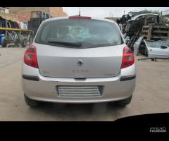 Ricambi usati per RENAULT CLIO 1.5 DCI 2007