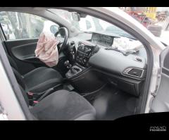 Ricambi usati Lancia Ypsilon 2012 5p Eco Chic 1.2b - 8