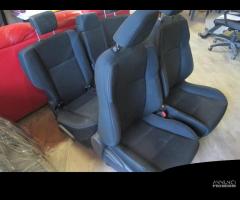 Tappezzeria sedili interni toyota rav4 2014 - 28