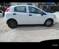 Ricambi usati fiat grande punto 1.3 multi jet 2011