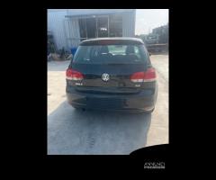 Ricambi usati per VOLKSWAGEN GOLF 6 1.6 TDI 105 CV