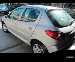 Ricambi usati per PEUGEOT 206 1.4 HDI 70 CV