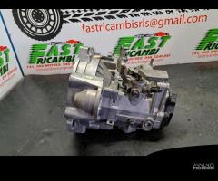 CAMBIO MANUALE 5 MARCE  VOLKSWAGEN GOLF 5 - 6