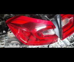 stop ford fiesta a led 2020