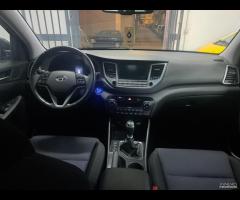 Hyundai Tucson 1.7 crdi unico prop 2015 nav - 20