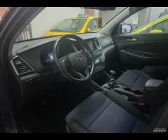 Hyundai Tucson 1.7 crdi unico prop 2015 nav - 22