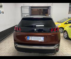 Peugeot 3008 2.0 hdi 150 S&S GT Line full - 6