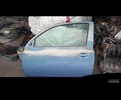 Porta anteriore sx 3p Nissan Micra blu