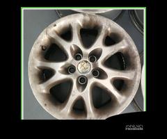 Cerchi in Lega ALFA ROMEO 147 (W8) (dal 08/2000 al - 4