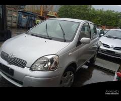 TOYOTA YARIS 1.4 TD 2004 1NDTV PER RICAMBI