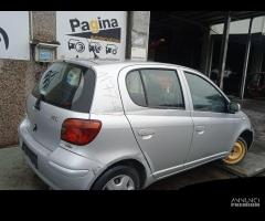 TOYOTA YARIS 1.4 TD 2004 1NDTV PER RICAMBI