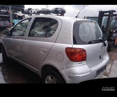 TOYOTA YARIS 1.4 TD 2004 1NDTV PER RICAMBI