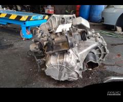 CAMBIO MANUALE 5M TOYOTA AURIS 1.4 B 2008 4ZZFE