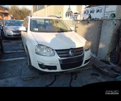 PORTELLO POST VOLKSWAGEN GOLF 5 SW 1.9 TDI 2008 BL