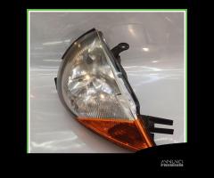 Faro Fanale Proiettore Destro DX VALEO FORD KA CCQ - 1