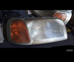 Faro sx dx Freelander