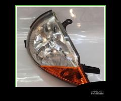 Faro Fanale Proiettore Destro DX VALEO FORD KA CCQ