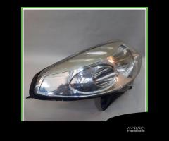 Faro Fanale Proiettore Destro DX DACIA SANDERO 820 - 4