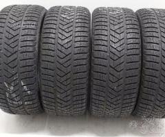 235 60 18 invernali Pirelli usate