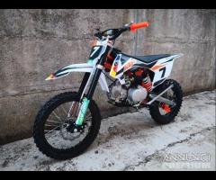 NUOVE Pit bike 125 REPLICA KTM Redbull RUOTE 17/14