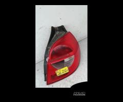 STOP FANALE POSTERIORE DESTRO RENAULT Clio Serie (