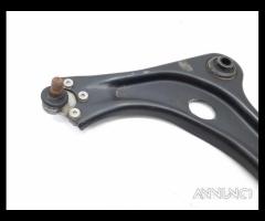 Braccio oscillante anteriore sinistro peugeot 208