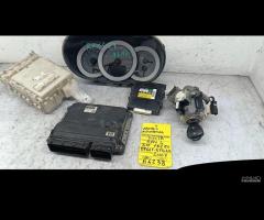 KIT CENTRALINA MOTORE TOYOTA Rav4 4Â° Serie 89661-