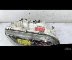 FARO ANTERIORE DESTRO VOLVO V40 Serie (03>04)