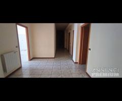 4 1/2 Vani con Garage Due Obelischi (9397ra12525) - 8