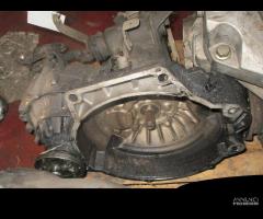 CAMBIO VOLKSWAGEN GOLF 2 1.6 TD 0 1986 JR 372/14 5 - 3