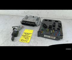 KIT CENTRALINA MOTORE PEUGEOT 407 Berlina 02810116