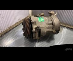 COMPRESSORE A/C OPEL Vectra C Berlina Diesel 1.9 (