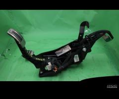 PEDALE FRENO E ACCELERATORE PEUGEOT 5008 1.6 HDI 2 - 1