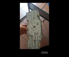 Quadro contachilometri Toyota Urban cruiser 83800-