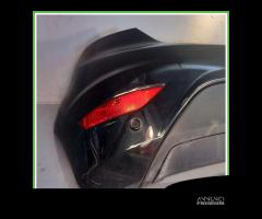 Paraurti Posteriore FORD FIESTA CCN Berlina NERO - - 4