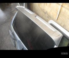 PORTELLO POST MITSUBISHI PAJERO 3.2 D 2004 4M41 49