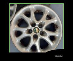 Cerchio Singolo in Lega ALFA ROMEO 147 (W8) (dal 1