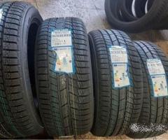 4 gomme nuove invernali 245 45 19 toyo