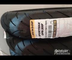 Gomma pneumatico nuovo 120 70 17 dunlop