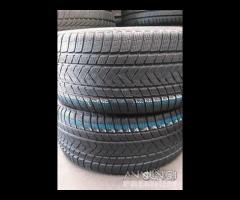 Coppia di pneumatici usati 315 40 21 Pirelli