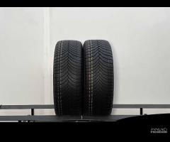 2 PNEUMATICI USATI GOODYEAR 225 55 R17 ALLSEASON