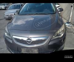 OPEL ASTRA 1.6 B 2010 A16XER PER RICAMBI