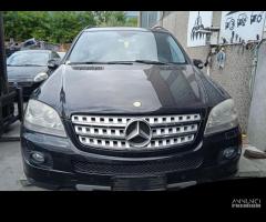 MERCEDES ML 3.0 TD 2006 642940 PER RICAMBI - 2