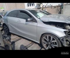 MERCEDES CLASSE A 1,8 TD 2014 651901 PER RICAMBI