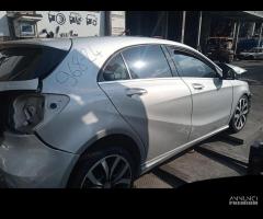 MERCEDES CLASSE A 1,8 TD 2014 651901 PER RICAMBI