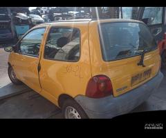 RENAULT TWINGO 1,2 B 1996 C3G A7 PER RICAMBI