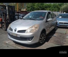 RENAULT CLIO 1.2 B 2007 D4FD7 PER RICAMBI